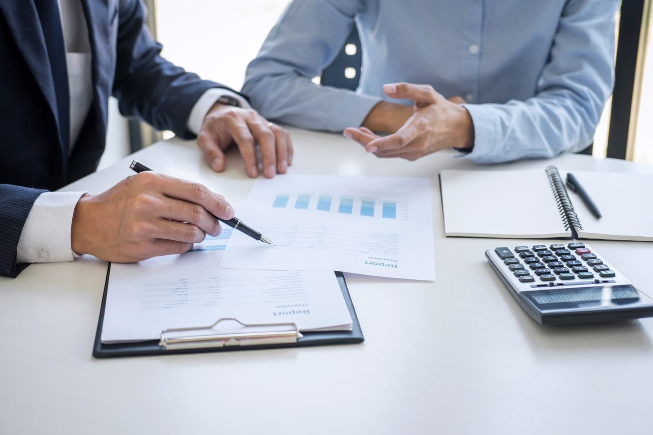 Business Team Colleagues Discussing Working Analyzing With Financial Data And Marketing Growth Report Graph In Team Consultation To Grow Up Profit, Meeting Talking Brainstorming Communication Concept
